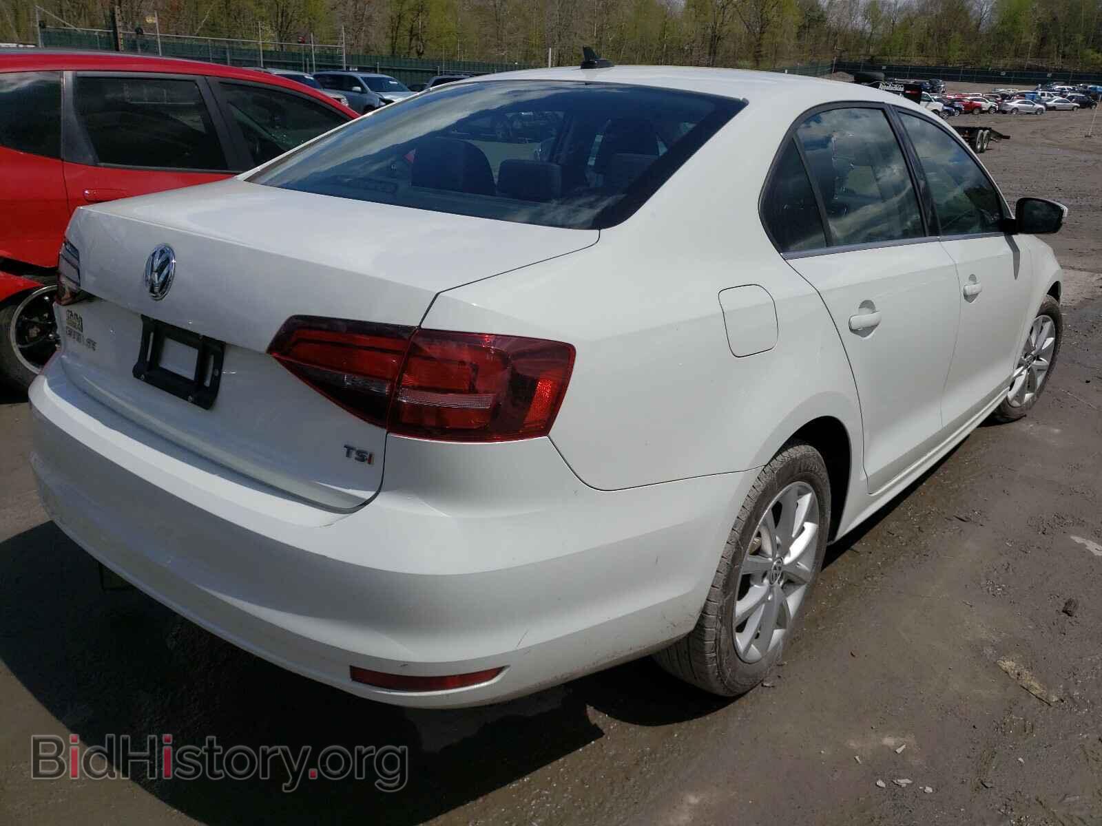 2017 VOLKSWAGEN JETTA - VIN: 3VWB67AJ7HM299936 - Фото 4
