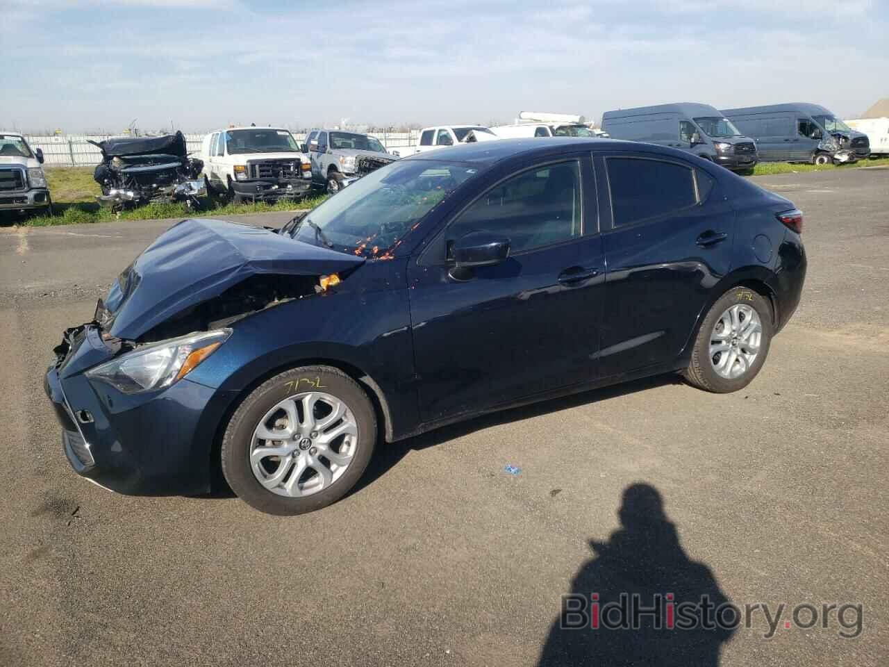 Photo 3MYDLBYV7HY183503 - TOYOTA YARIS 2017