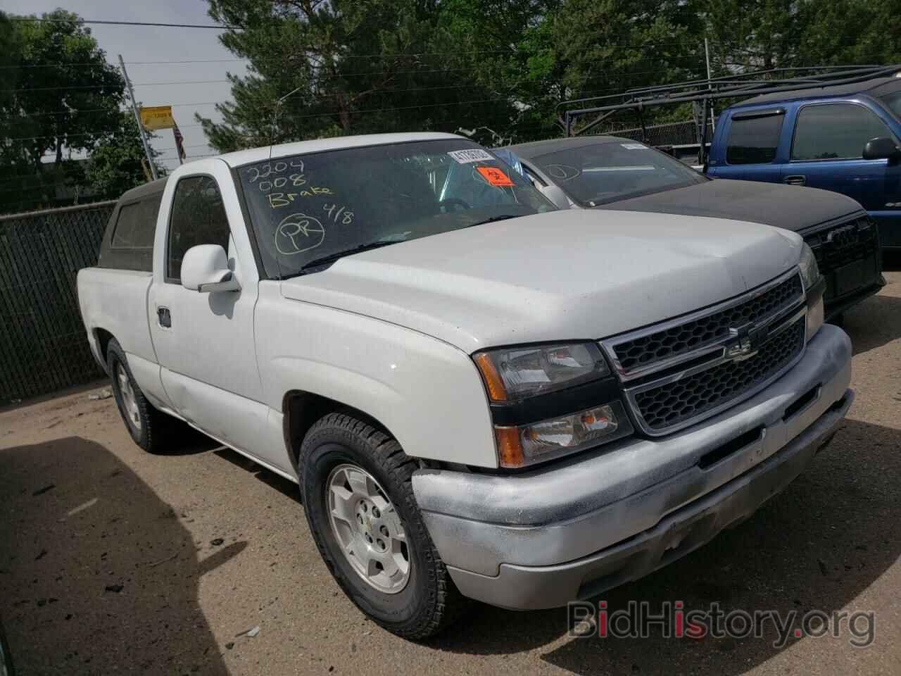 Photo 1GCEC14XX6Z106292 - CHEVROLET SILVERADO 2006