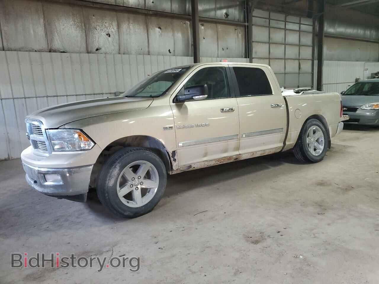 Photo 1D7RV1CT0BS501486 - DODGE All Models 2011