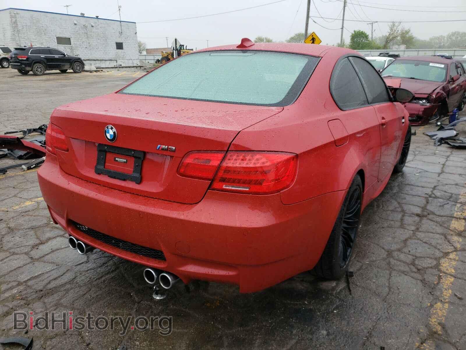 2013 BMW M3 - VIN: WBSKG9C58DJ593129 - Фото 4