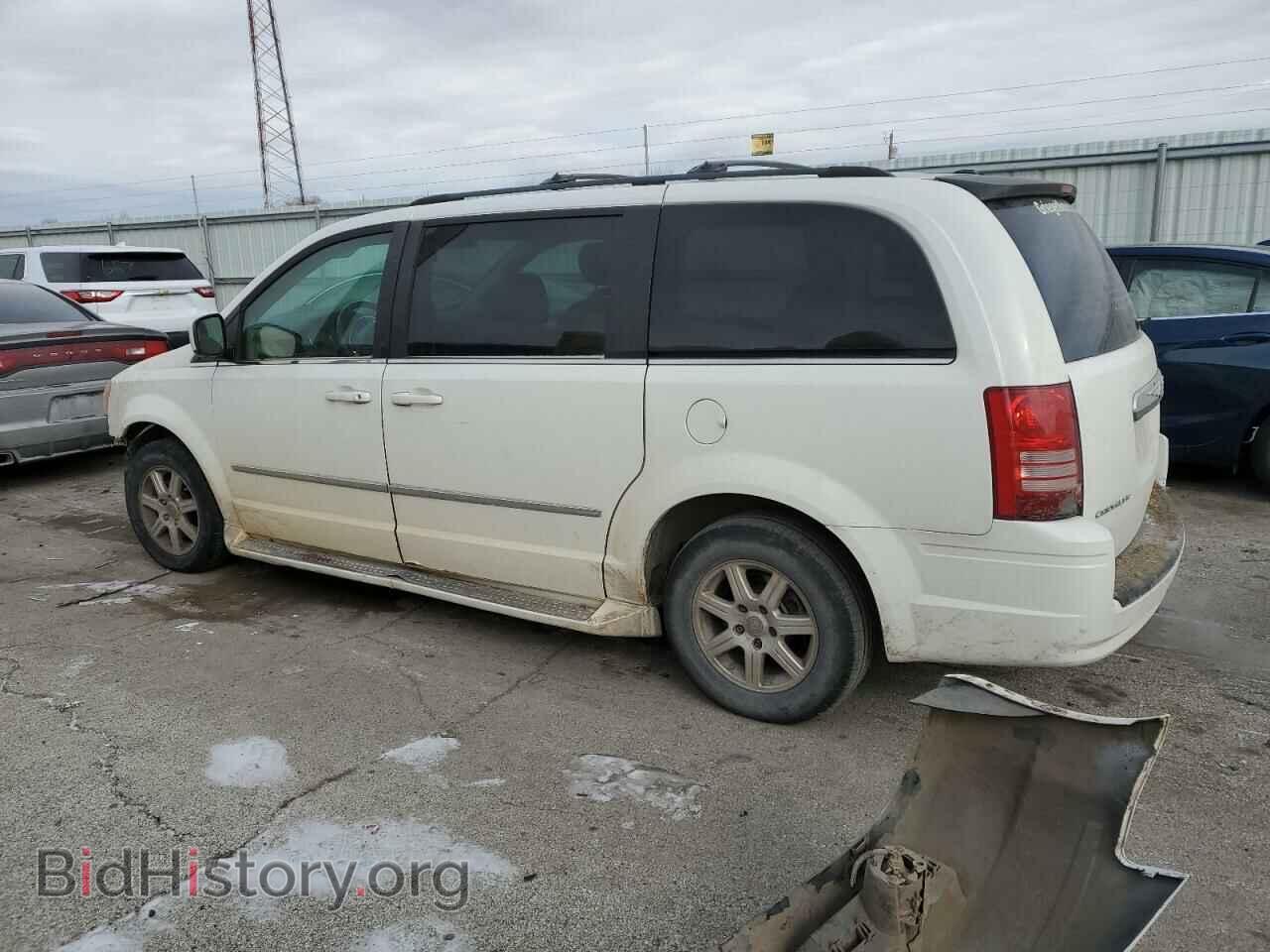 2010 CHRYSLER MINIVAN - VIN: 2A4RR5D14AR214357 - Фото 2