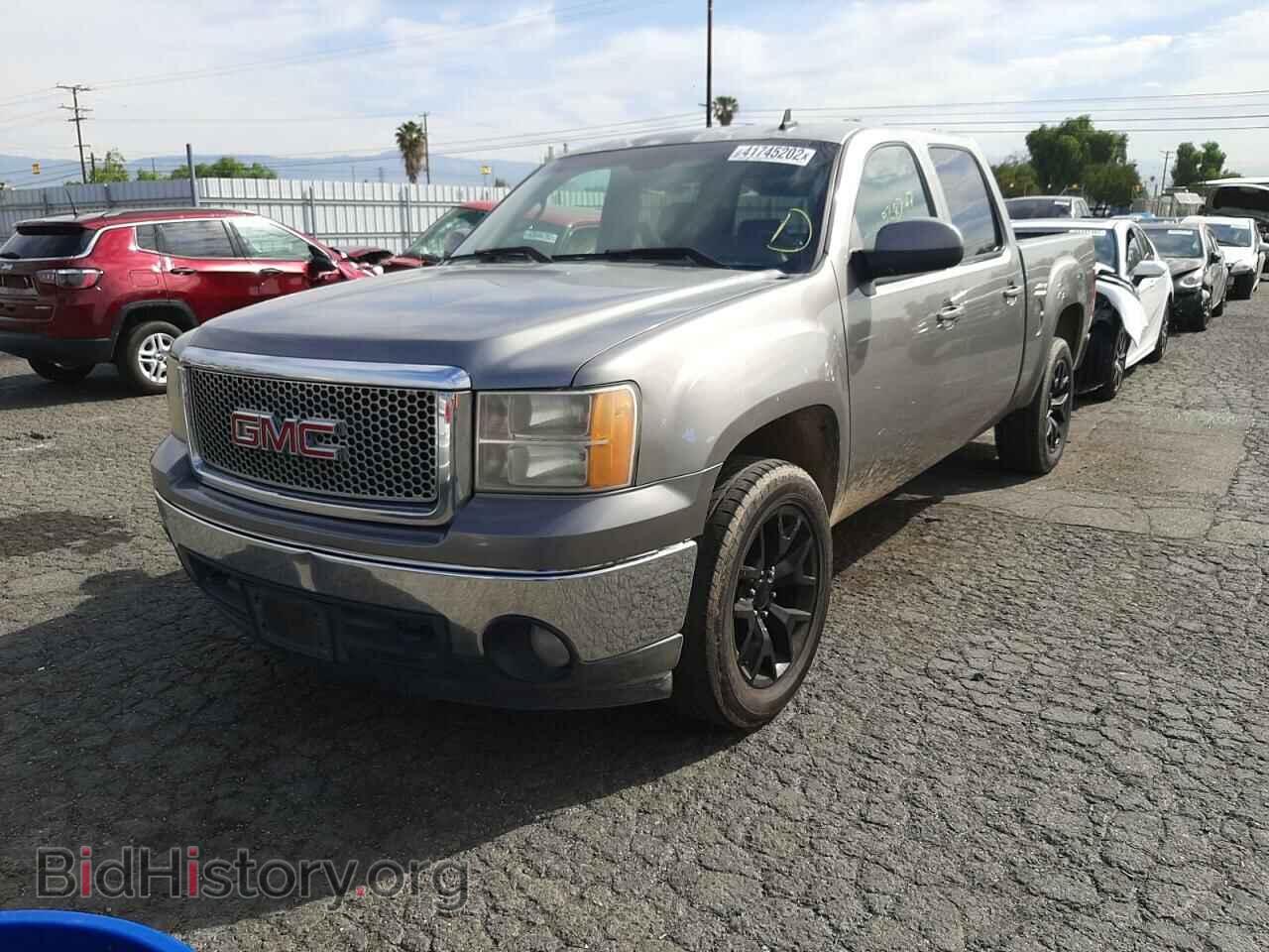 2007 GMC SIERRA - VIN: 2GTEC13J071557562 - Фото 2