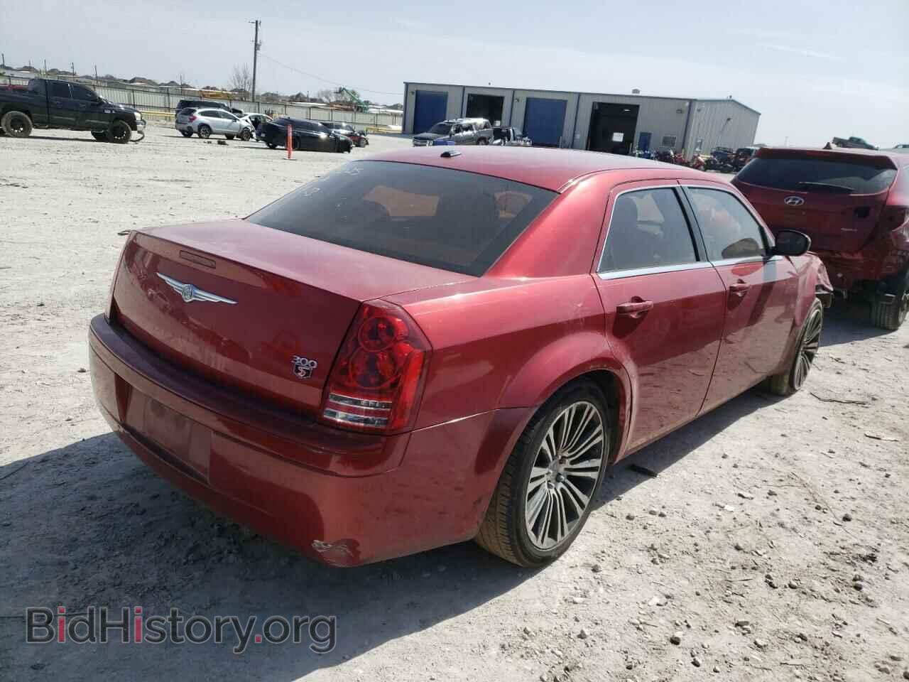 2010 CHRYSLER 300 - VIN: 2C3CA2CV0AH262132 - Фото 3