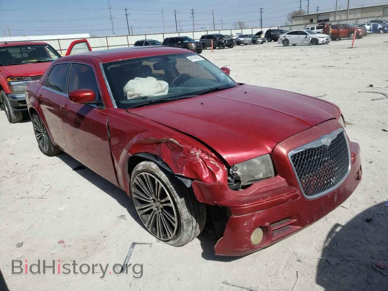 2010 CHRYSLER 300 - VIN: 2C3CA2CV0AH262132 - Фото 4