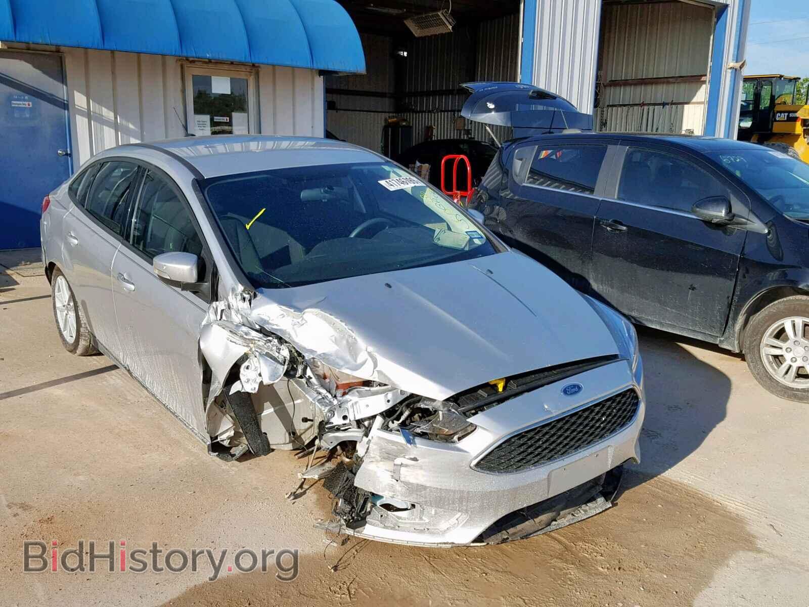 Фотография 1FADP3F22HL259855 - FORD FOCUS SE 2017