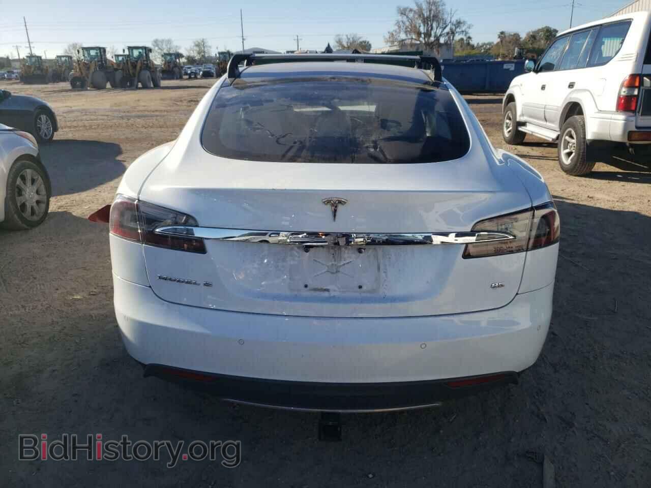 2014 TESLA MODEL S - VIN: 5YJSA1H12EFP61131 - Фото 6