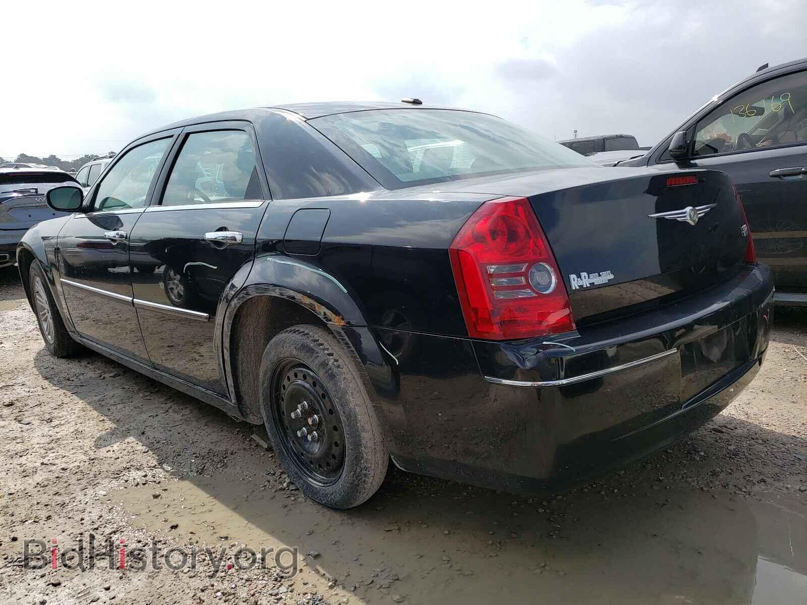 2010 CHRYSLER 300 - VIN: 2C3CA5CV4AH265956 - Фото 3