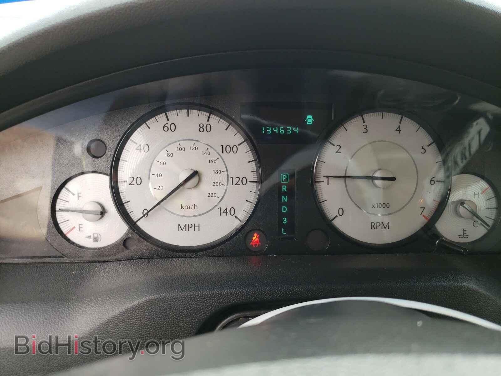2010 CHRYSLER 300 - VIN: 2C3CA5CV4AH265956 - Фото 8