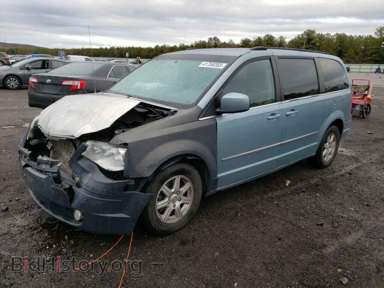 Photo 2A4RR5D14AR347393 - CHRYSLER MINIVAN 2010