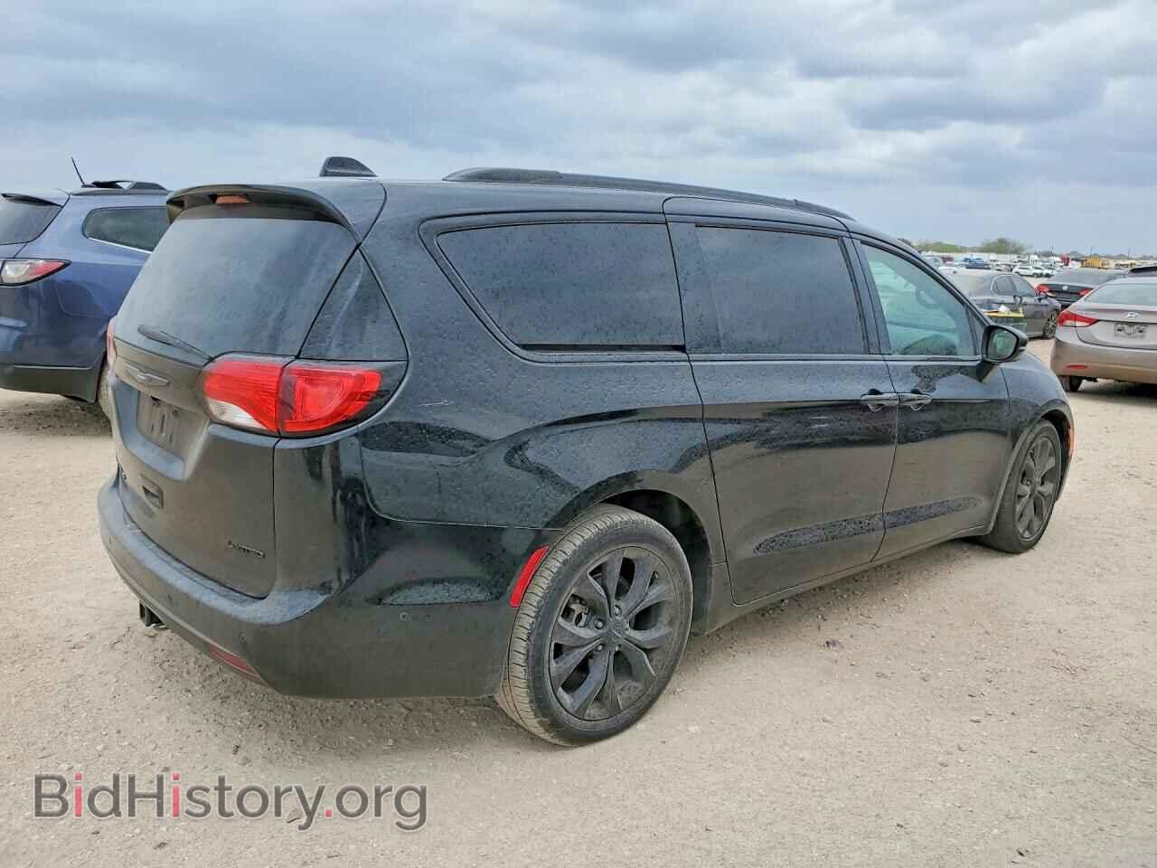 2019 CHRYSLER PACIFICA - VIN: 2C4RC1GG3KR588864 - Фото 3