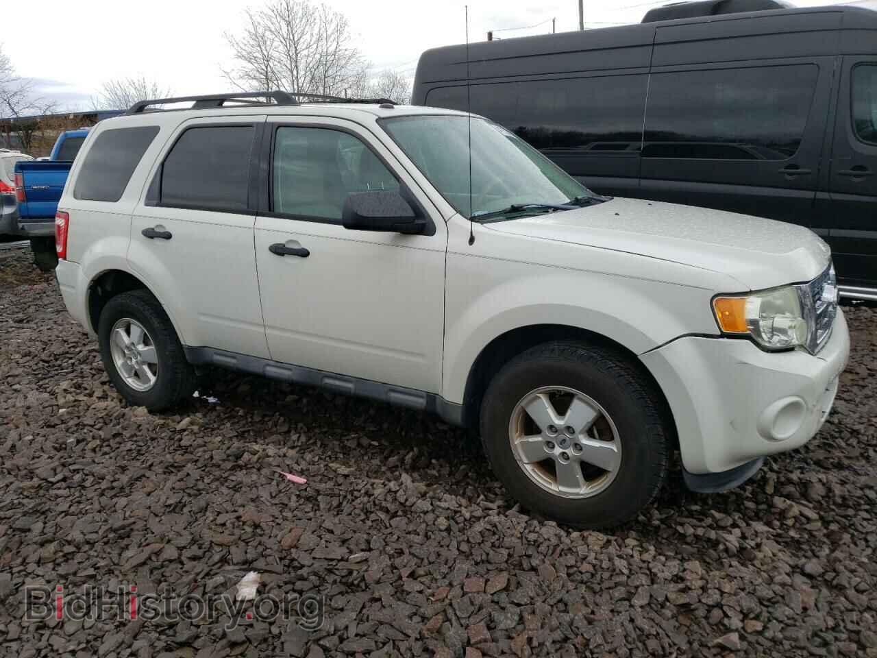 2011 FORD ESCAPE - VIN: 1FMCU0D76BKA03464 - Фото 4
