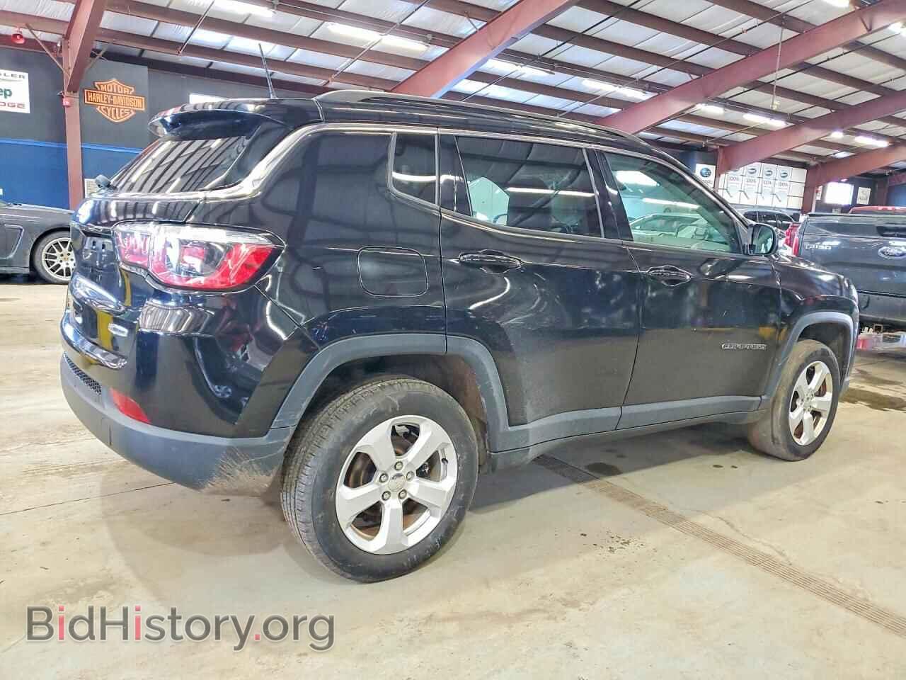 2018 JEEP COMPASS - VIN: 3C4NJDBB3JT175002 - Фото 3
