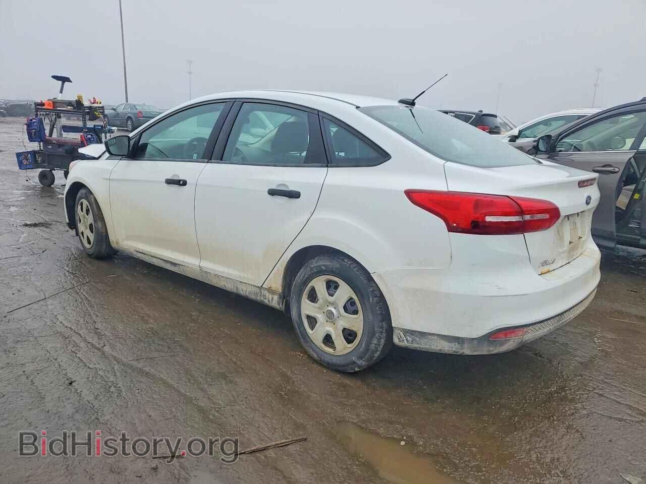 2018 FORD FOCUS - VIN: 1FADP3E23JL210395 - Фото 2