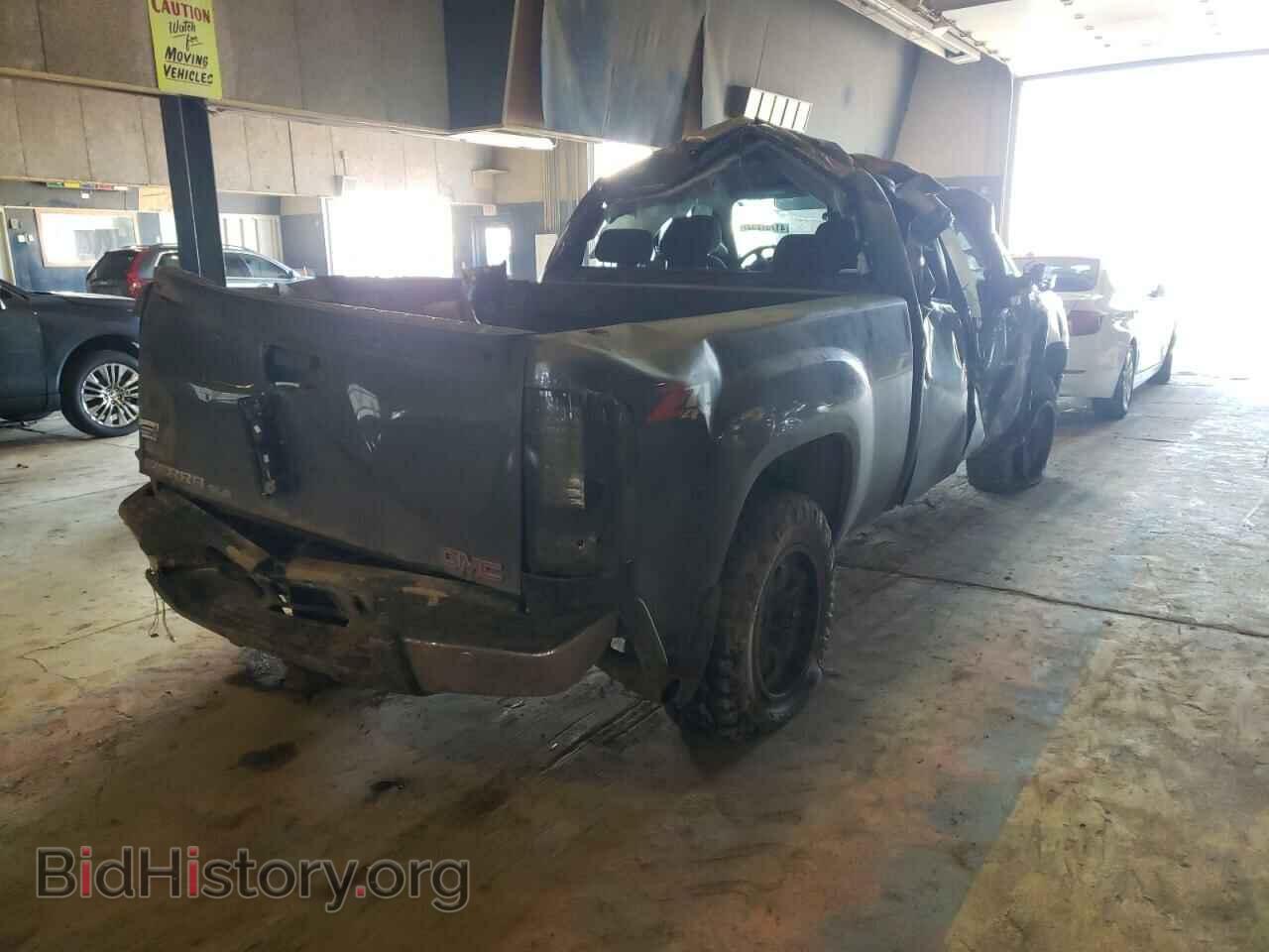 2010 GMC SIERRA - VIN: 1GTSKVE37AZ195062 - Фото 4