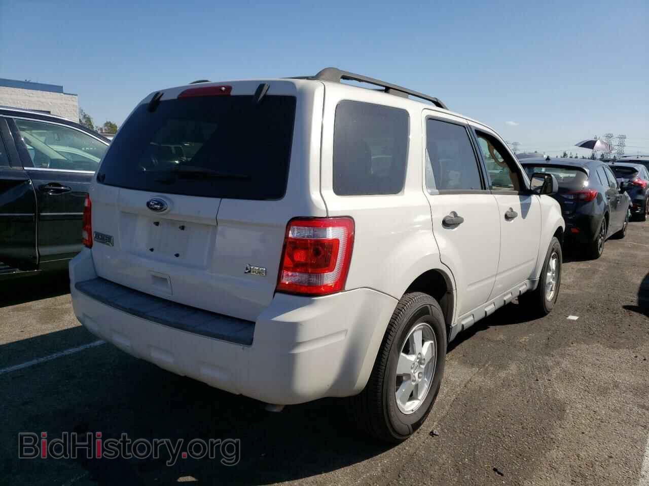 2012 FORD ESCAPE - VIN: 1FMCU0DG2CKB54934 - Фото 3
