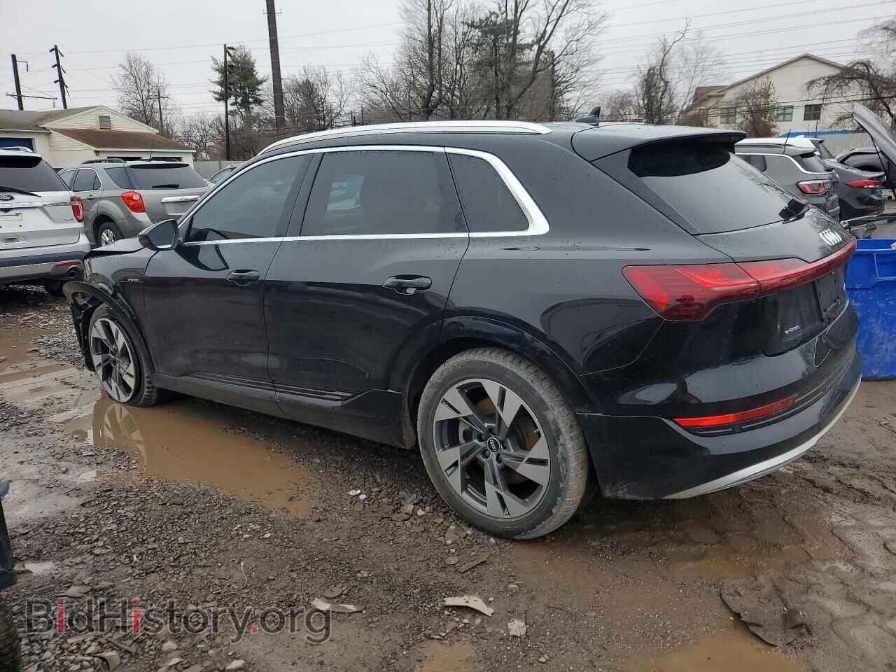 2022 AUDI E-TRON - VIN: WA1AAAGE1NB005612 - Photo 2