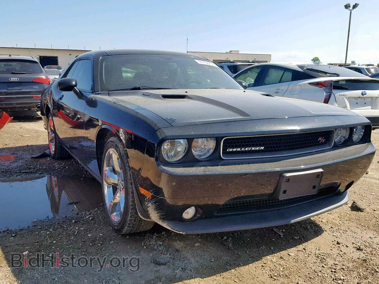 Photo 2C3CDYBT6DH650898 - DODGE CHALLENGER 2013