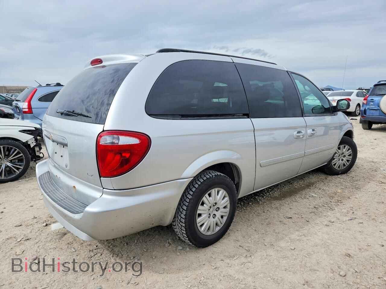 2007 CHRYSLER MINIVAN - VIN: 2A4GP44RX7R343726 - Photo 3