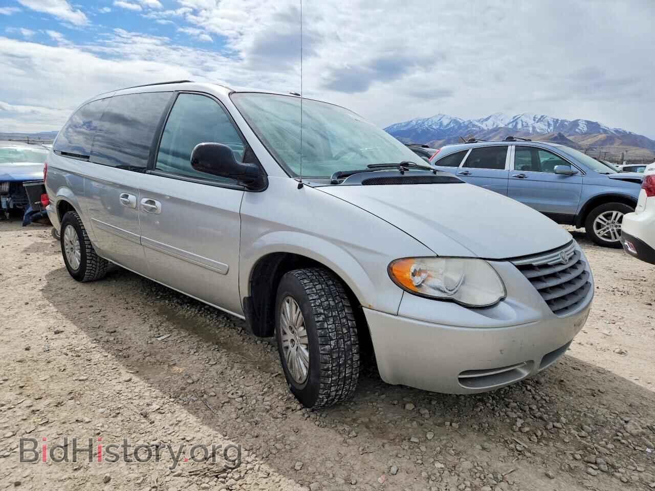 2007 CHRYSLER MINIVAN - VIN: 2A4GP44RX7R343726 - Photo 4