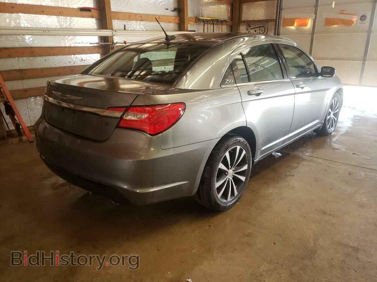 2013 CHRYSLER 200 - VIN: 1C3CCBBG1DN723413 - Фото 4