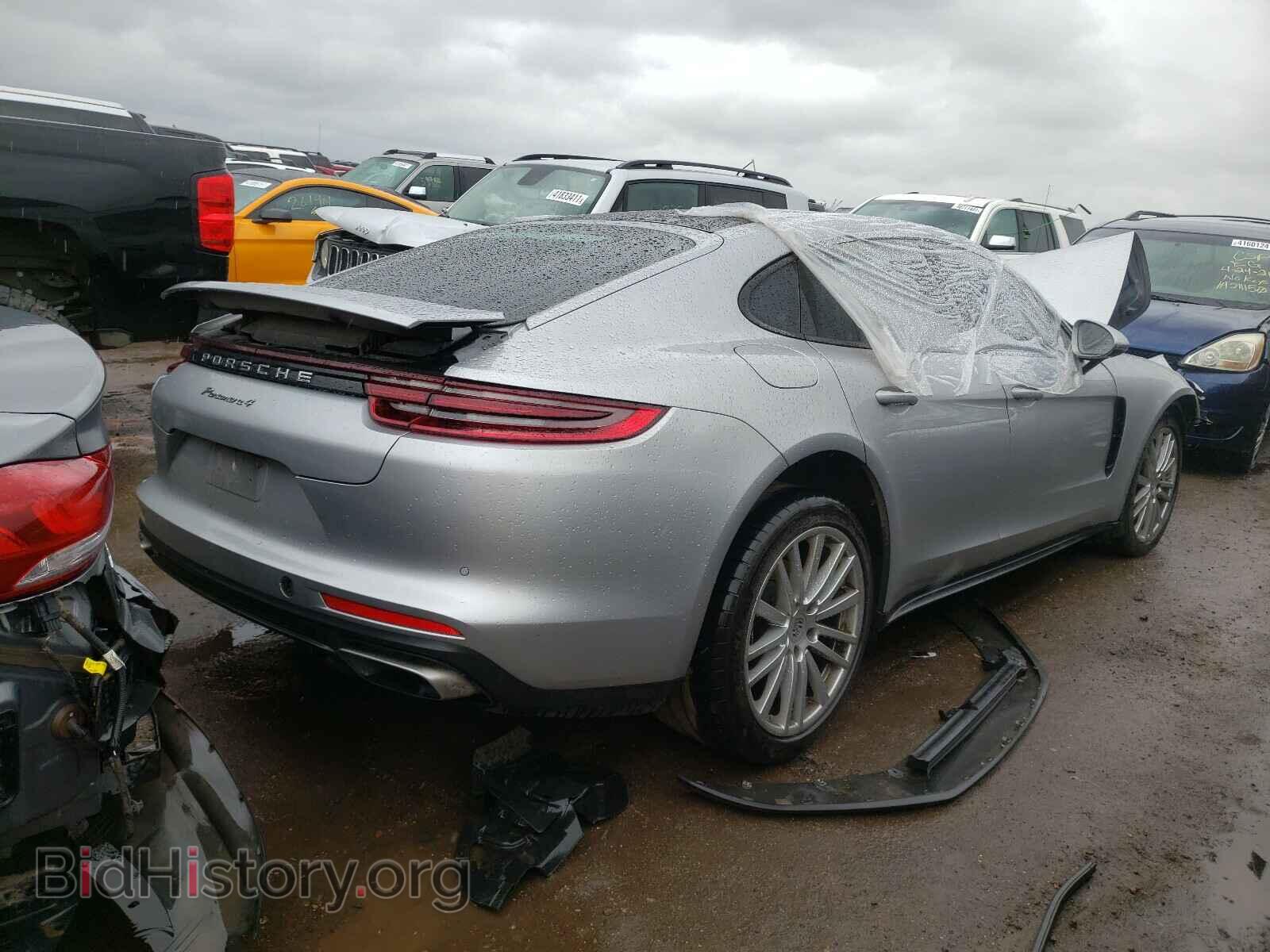 2017 PORSCHE PANAMERA - VIN: WP0AA2A73HL100547 - Фото 4