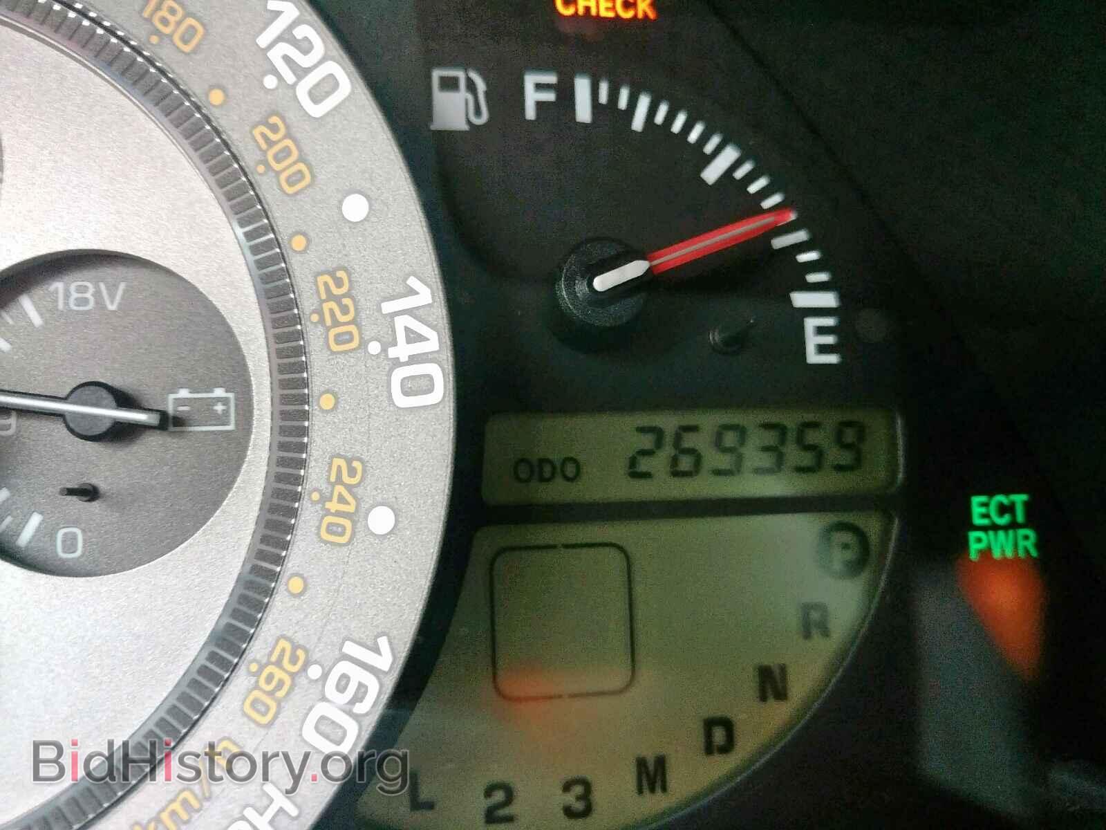 2001 LEXUS IS - VIN: JTHBD182810021137 - Photo 8