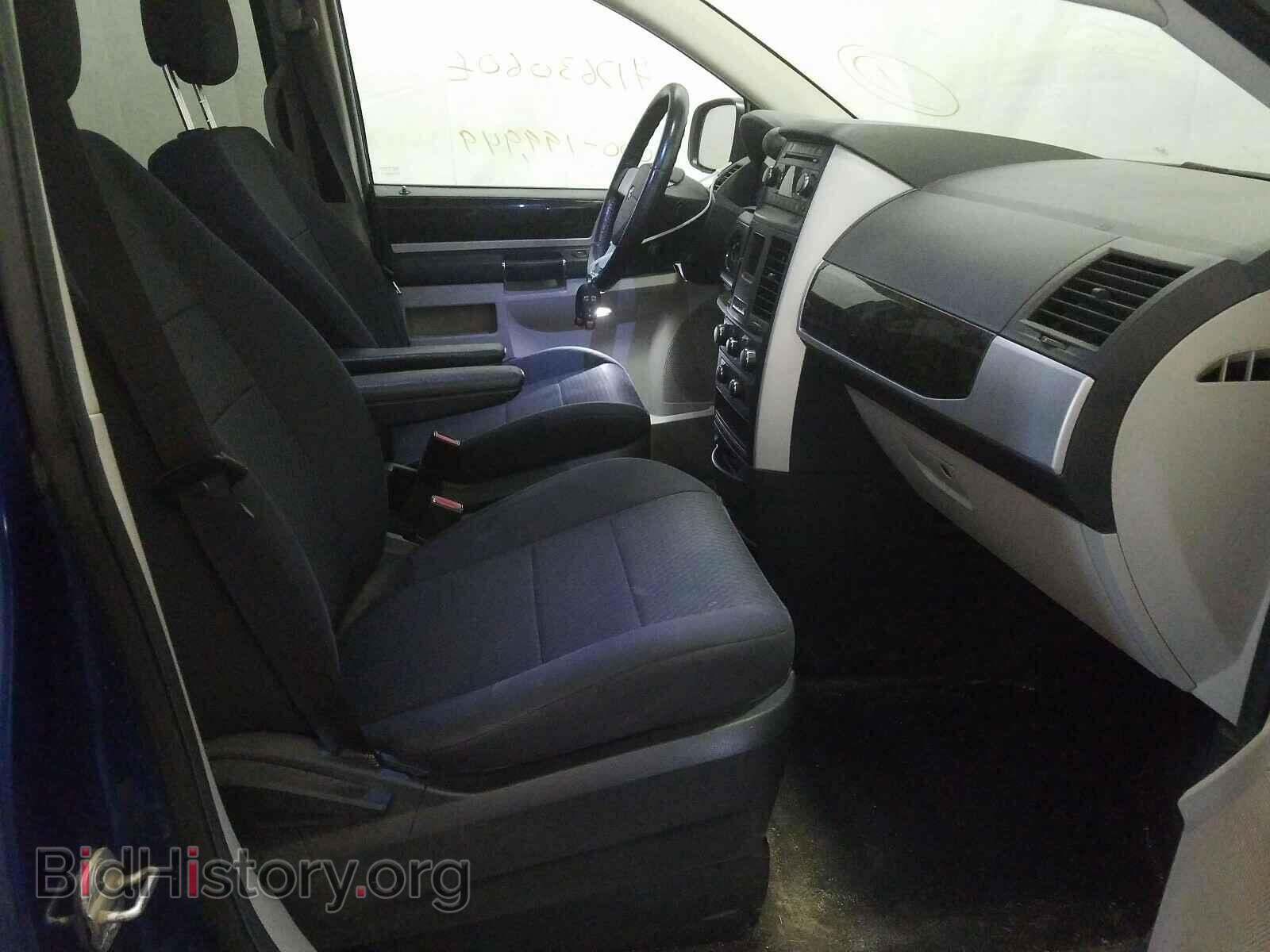 2010 DODGE CARAVAN - VIN: 2D4RN5D19AR409164 - Фото 5
