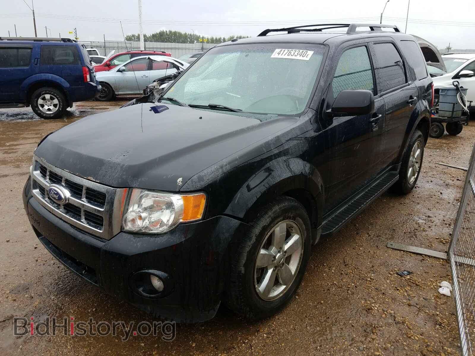 2011 FORD ESCAPE - VIN: 1FMCU9D75BKC45666 - Фото 2