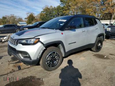 2025 Jeep COMPASS Trailhawk, silver — VIN 3C4NJDDN9ST533048, Copart