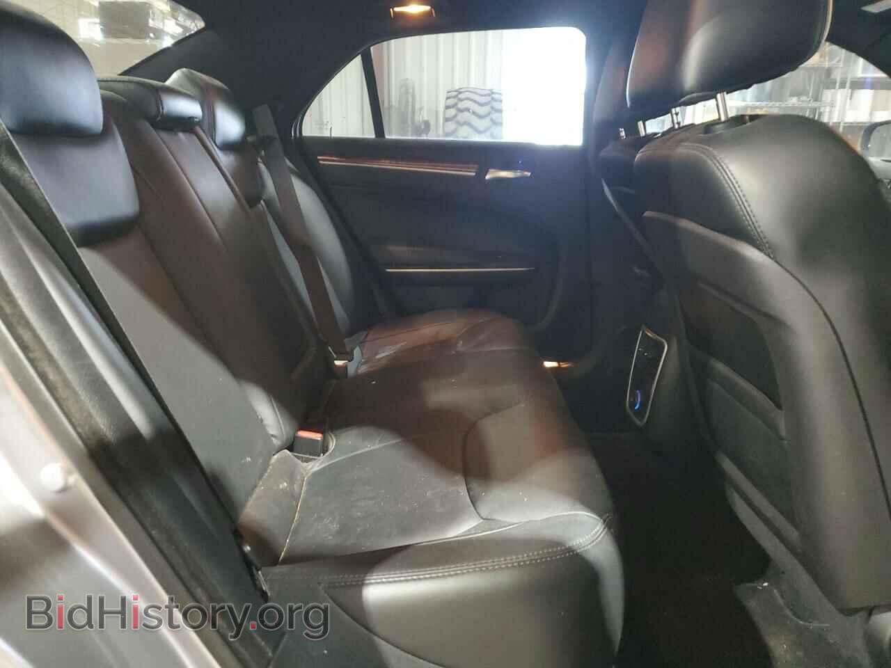 2014 CHRYSLER 300 - VIN: 2C3CCAAG4EH327501 - Фото 10