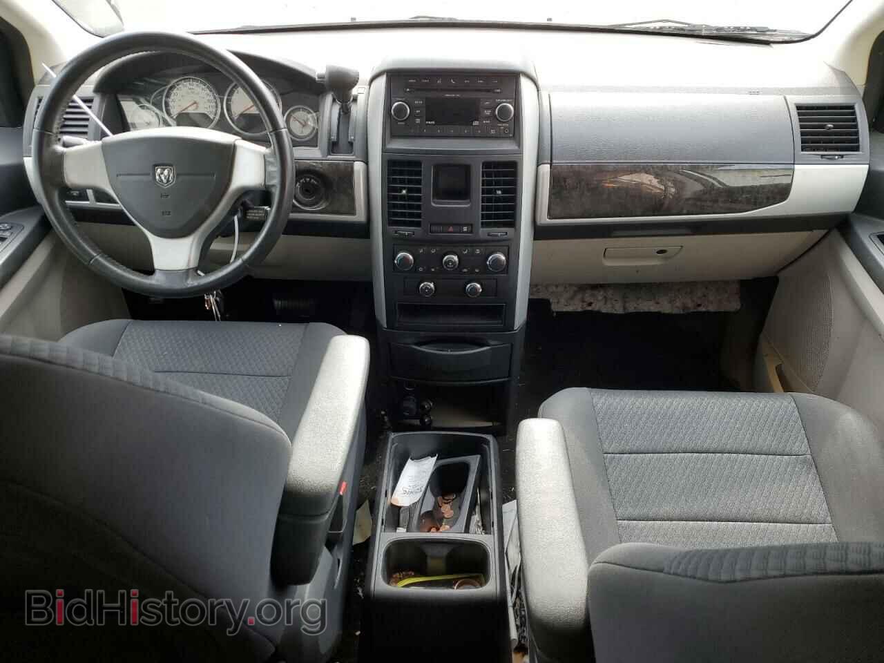 2010 DODGE CARAVAN - VIN: 2D4RN5D18AR459408 - Фото 8