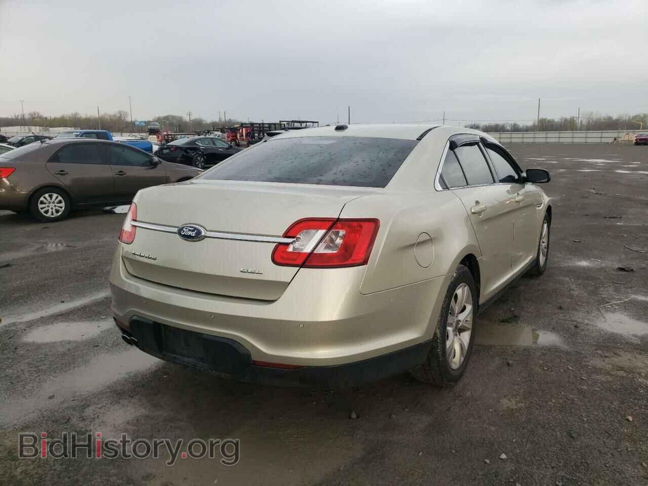 2011 FORD TAURUS - VIN: 1FAHP2EW2BG137142 - Фото 4