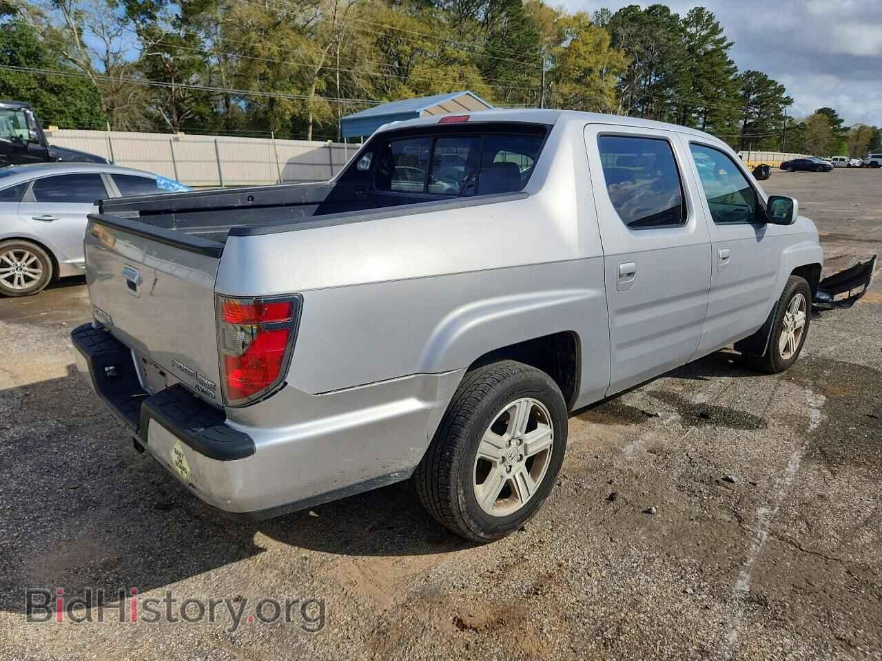 2013 HONDA RIDGELINE - VIN: 5FPYK1F52DB019041 - Фото 3