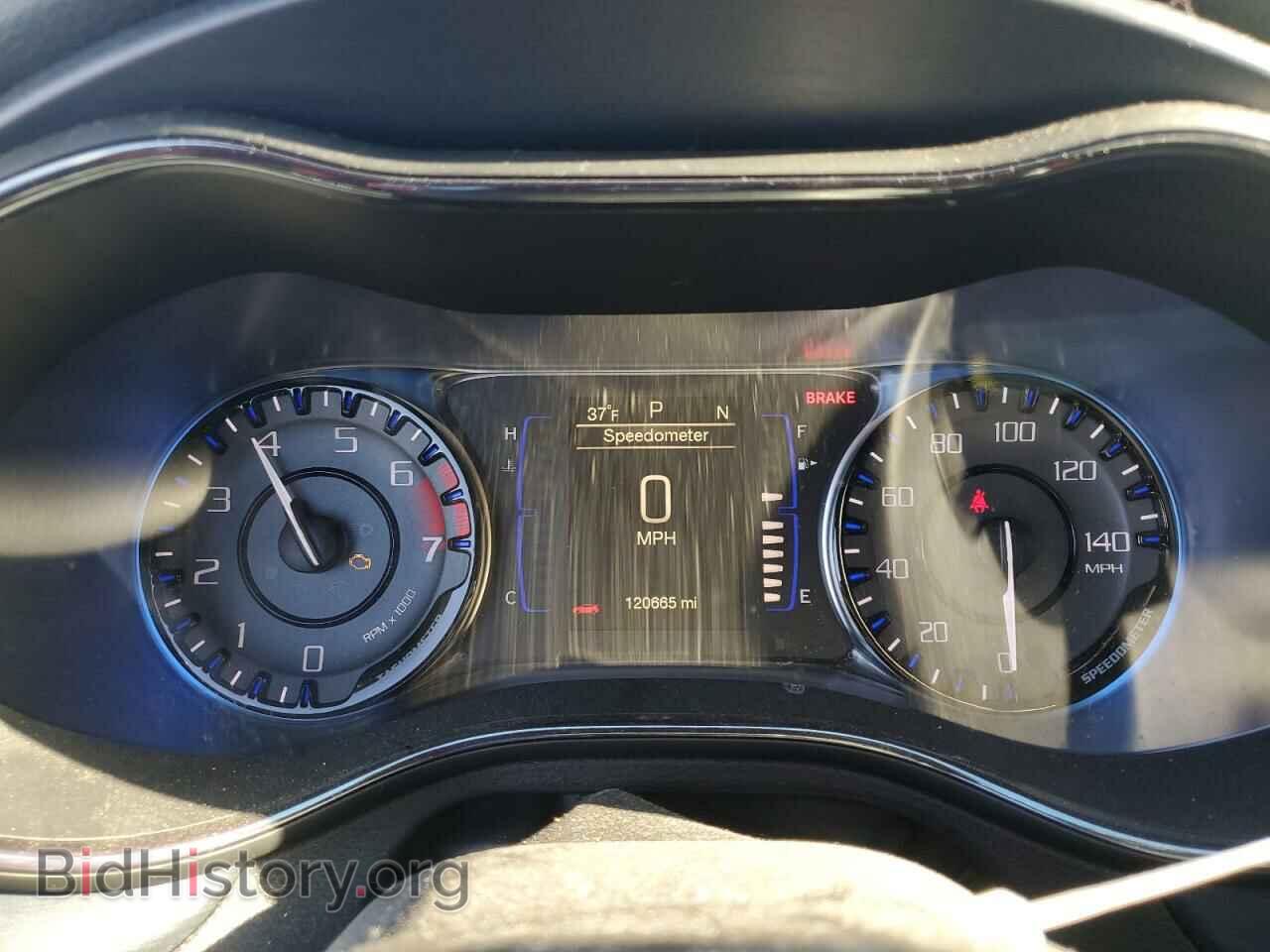 2016 CHRYSLER 200 - VIN: 1C3CCCBB9GN162196 - Фото 9