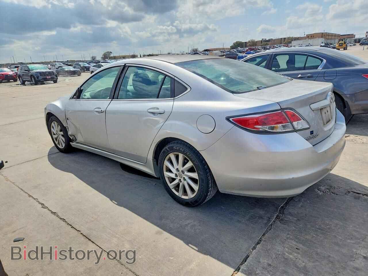 2011 MAZDA 6 - VIN: 1YVHZ8CH8B5M16869 - Photo 2