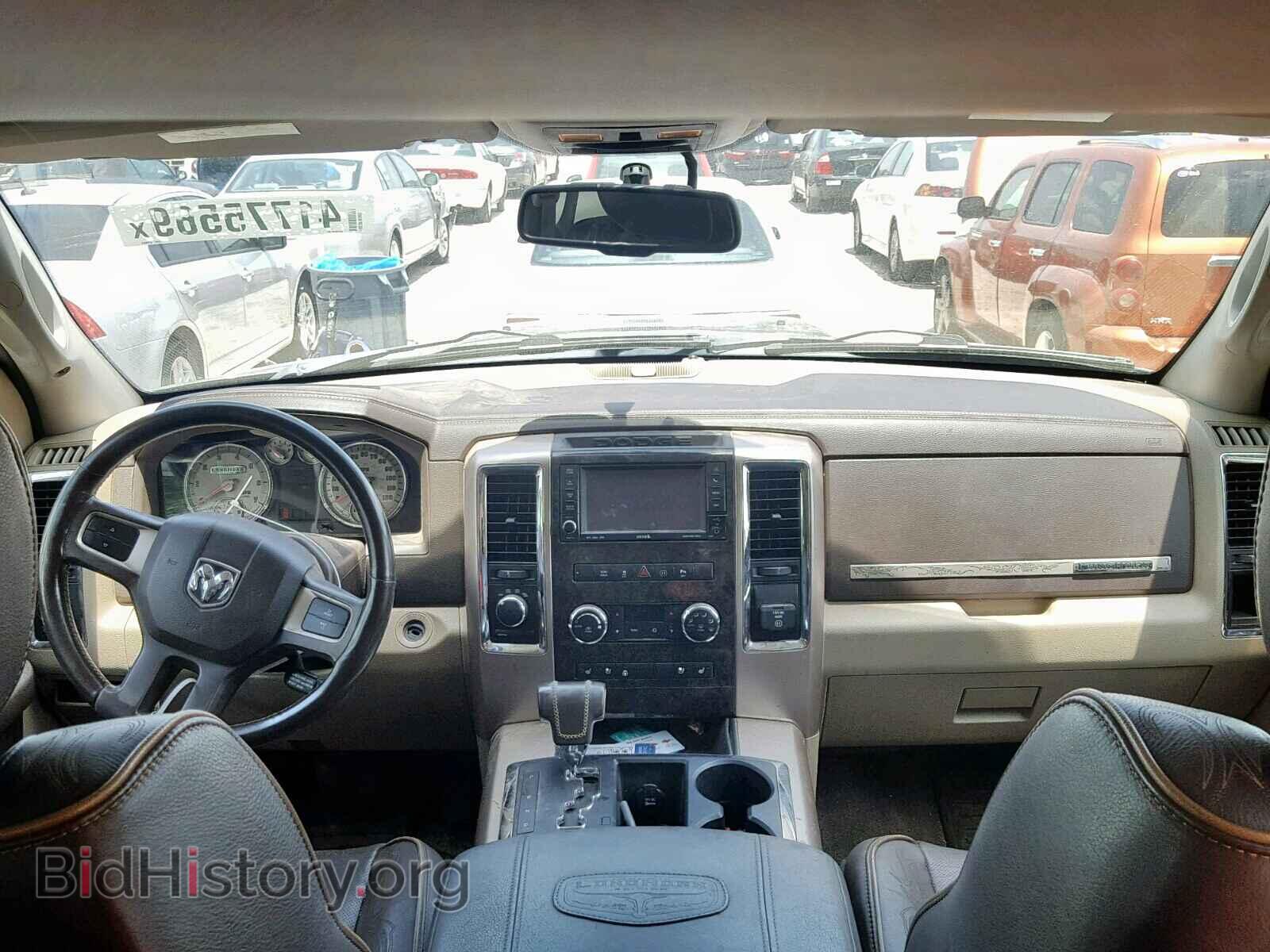 2011 DODGE RAM 1500 - VIN: 1D7RV1CT5BS679099 - Фото 9