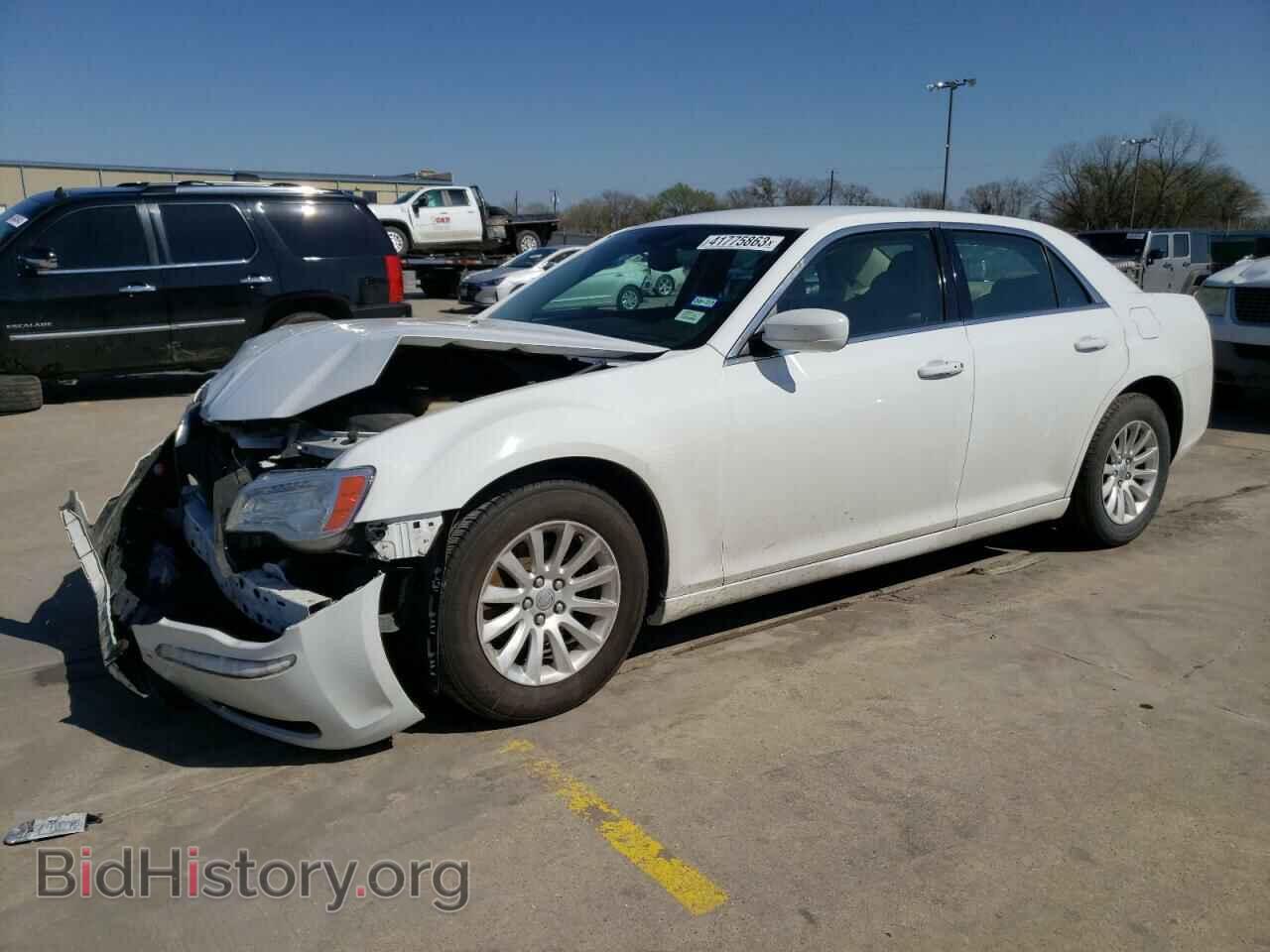 Фотография 2C3CCAAG8EH100814 - CHRYSLER 300 2014