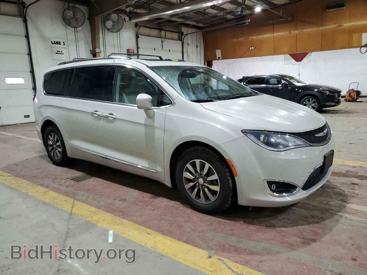 2019 CHRYSLER PACIFICA - VIN: 2C4RC1EG2KR597915 - Photo 4
