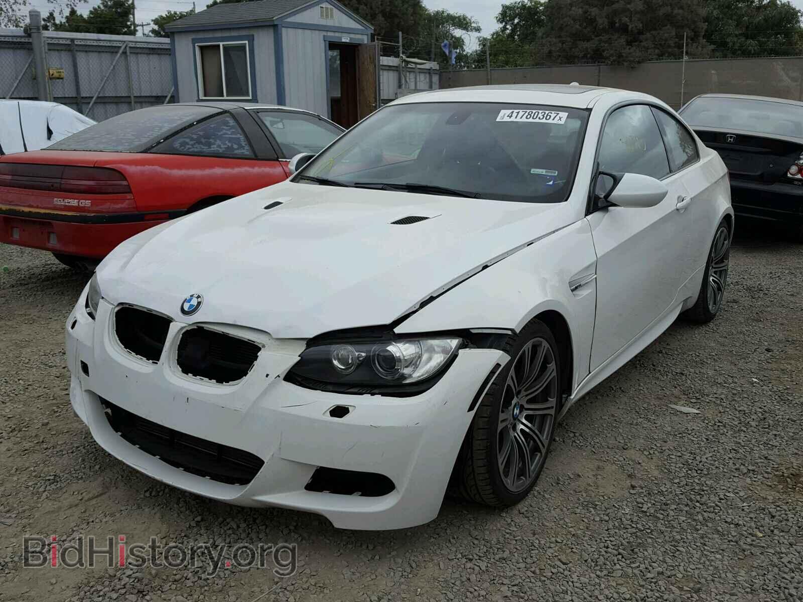 2010 BMW M3 - VIN: WBSWD9C52AP362536 - Фото 2