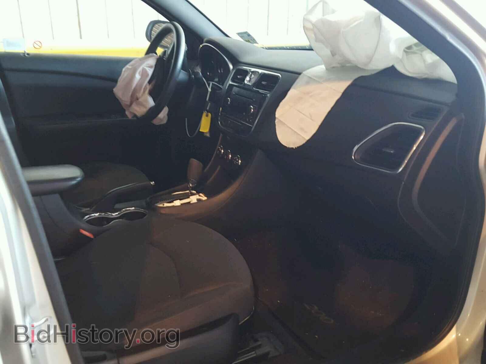 2014 CHRYSLER 200 - VIN: 1C3CCBABXEN210281 - Photo 5