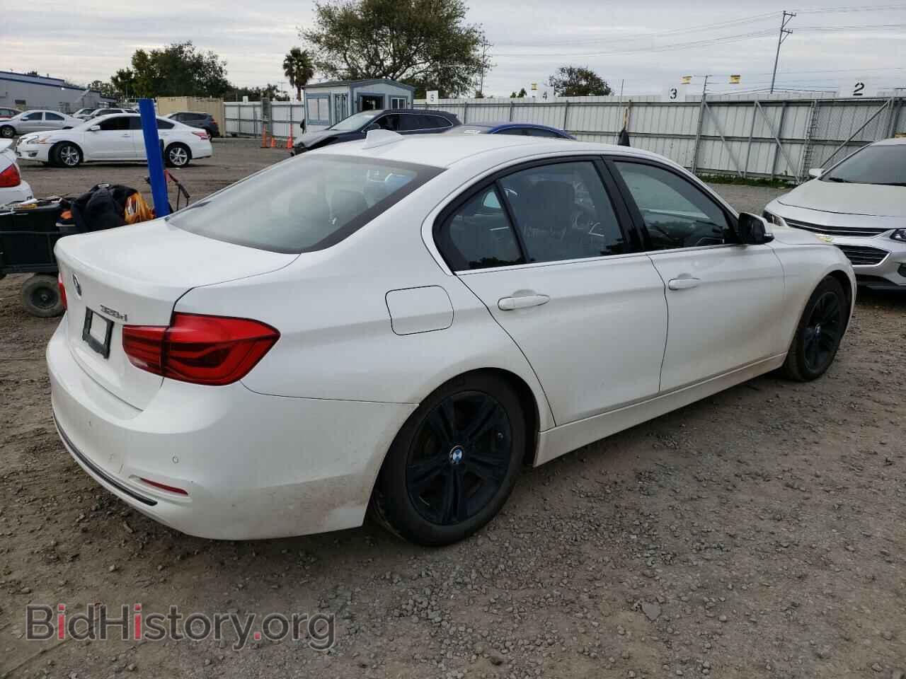 2017 BMW 3 SERIES - VIN: WBA8E5C59HK388786 - Фото 3