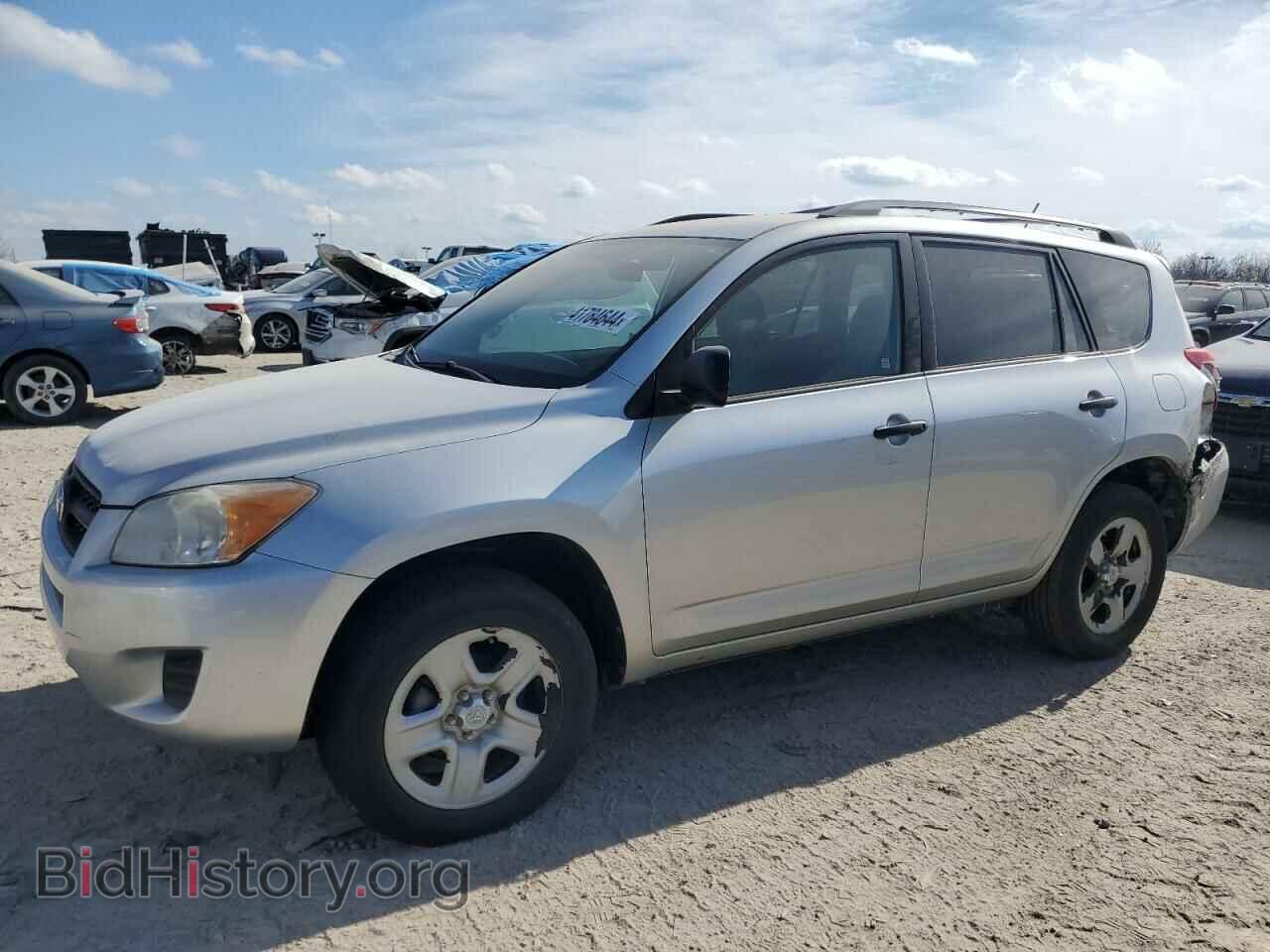 Фотография 2T3BF4DV8BW156144 - TOYOTA RAV4 2011
