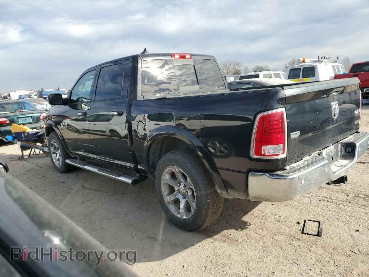 2018 RAM 1500 - VIN: 1C6RR7NG0JS306348 - Фото 2