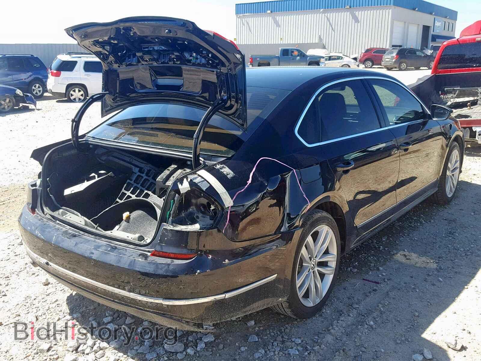 2018 VOLKSWAGEN PASSAT - VIN: 1VWCA7A32JC010604 - Фото 4