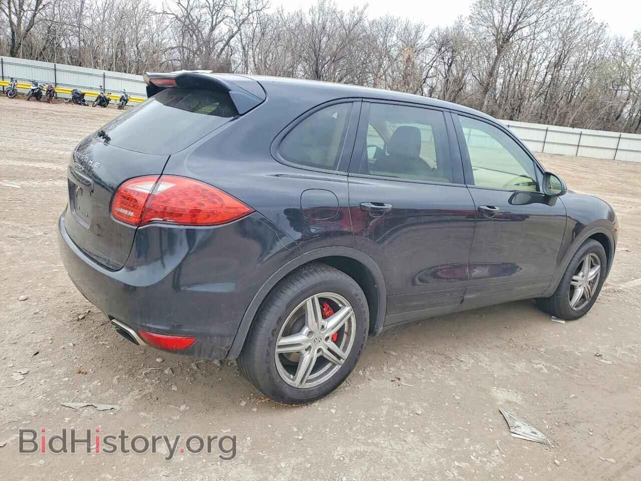 2011 PORSCHE CAYENNE - VIN: WP1AB2A28BLA42698 - Фото 3