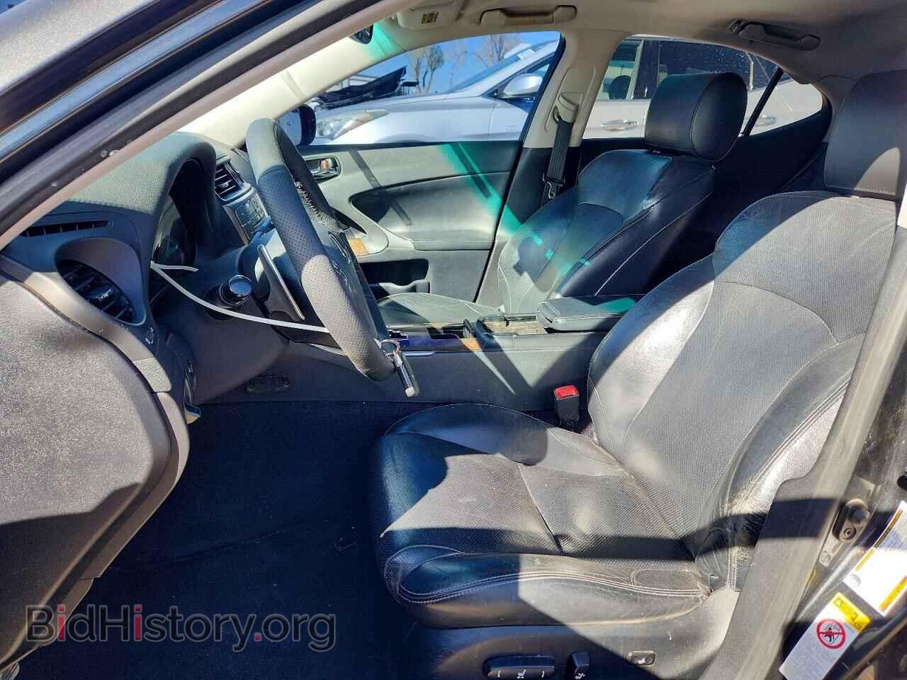 2010 LEXUS IS - VIN: JTHBF5C22A5109760 - Photo 7