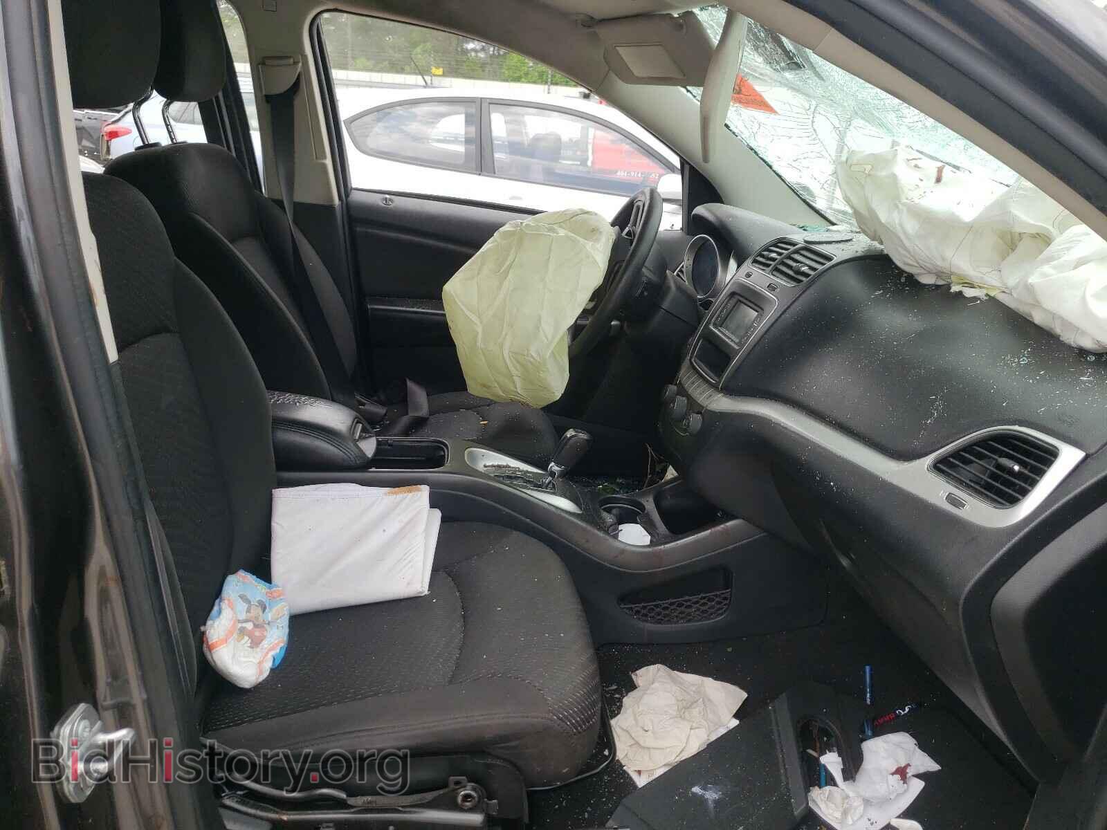 2017 DODGE JOURNEY - VIN: 3C4PDCBGXHT531235 - Фото 5