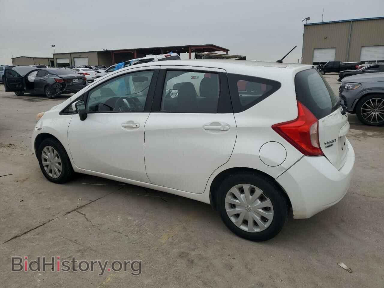2015 NISSAN VERSA - VIN: 3N1CE2CP7FL392721 - Фото 2