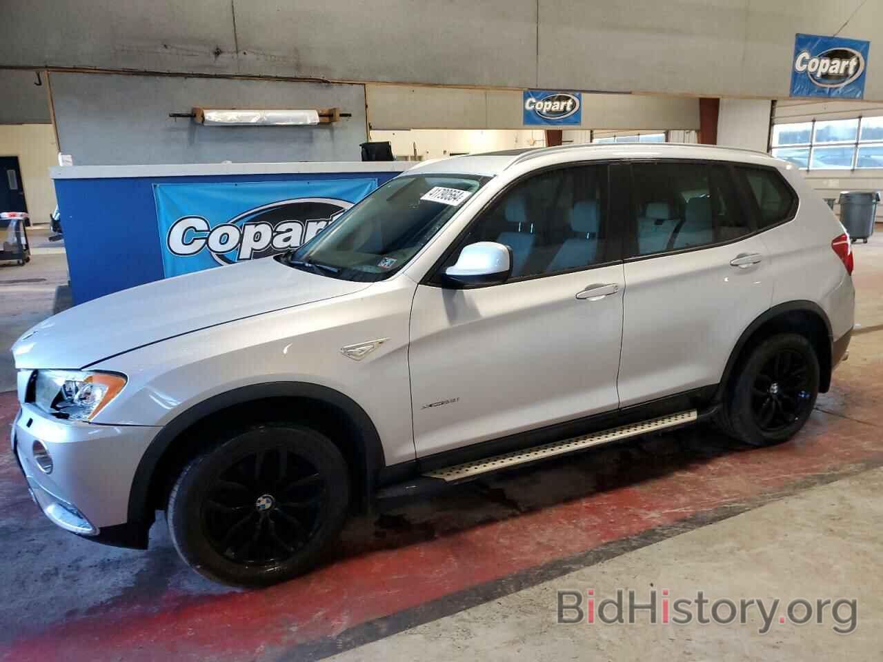 Photo 5UXWX5C53BL705952 - BMW X3 2011